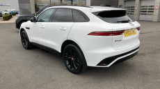 Jaguar F-Pace 2.0 D200 R-Dynamic Black 5dr Auto AWD Diesel Estate